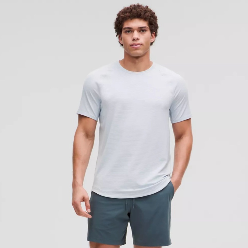 Lululemon Short-Sleeve Shirt White Large 😍